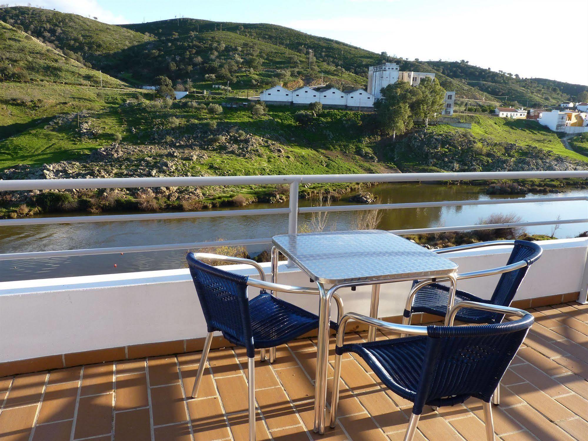 Beira Rio Hotell Mértola Eksteriør bilde